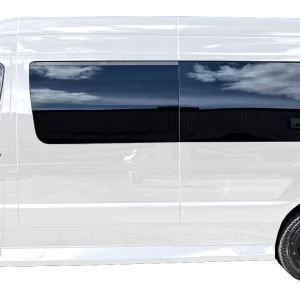 Business Class Exterior Arctic White